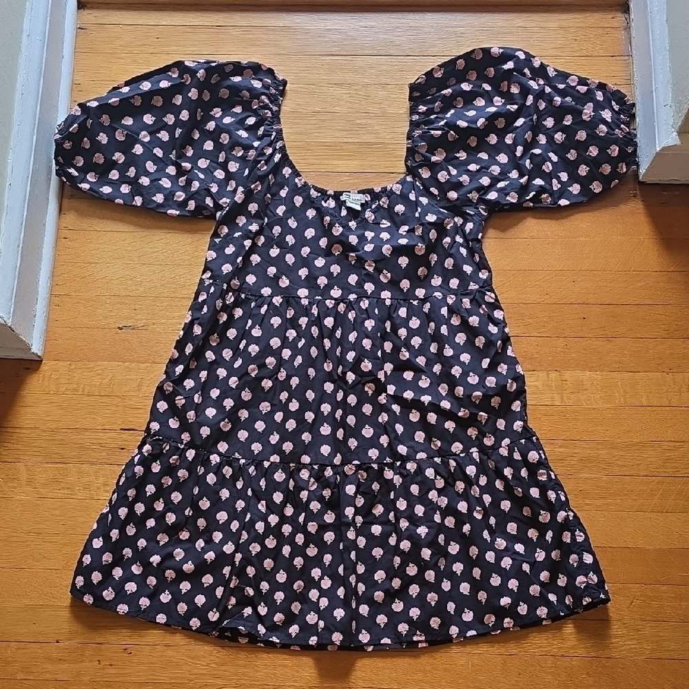 Billabong, Black and Pink Floral Babydoll Dress, EUC, Women's L